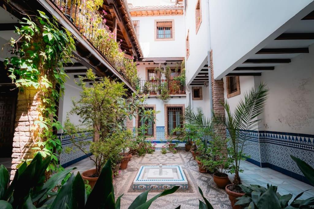 Qh Caldeleria Vieja Apartamento Granada Exterior foto